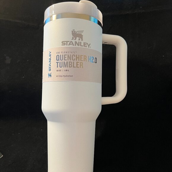 Stanley Frost 40oz Flowstate Quencher H2.0 Tumbler NIB - Picture 1 of 8